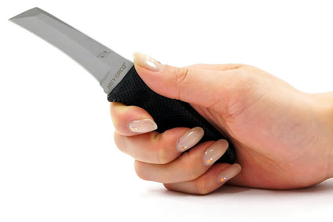 ネックナイフ
