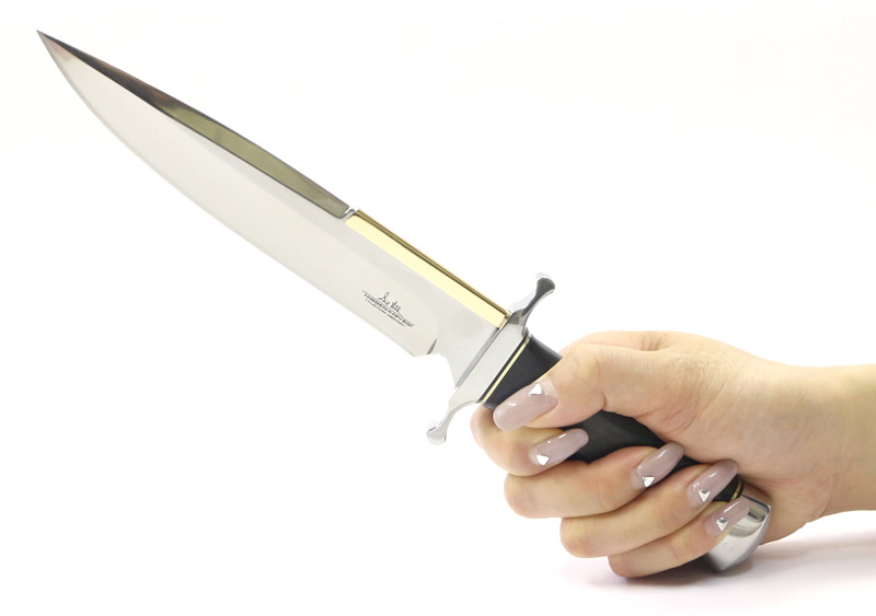 ツースピックハンターナイフ