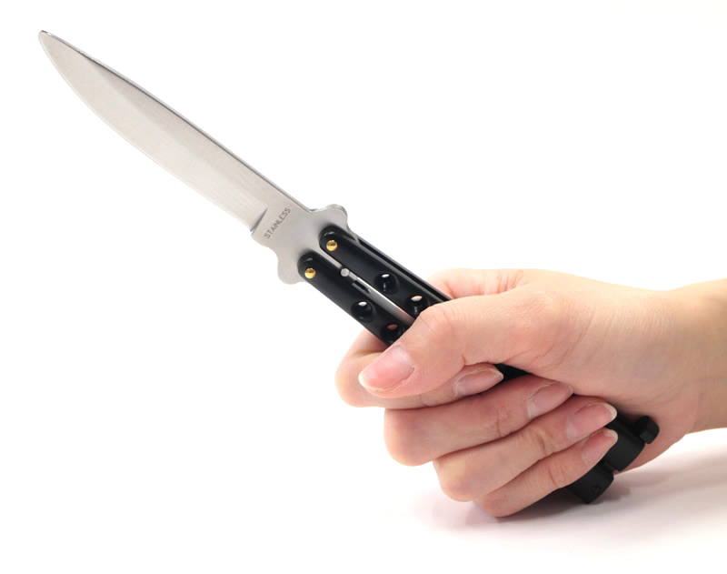 ナイフ バタフライ バタフライナイフって危険なんですか？